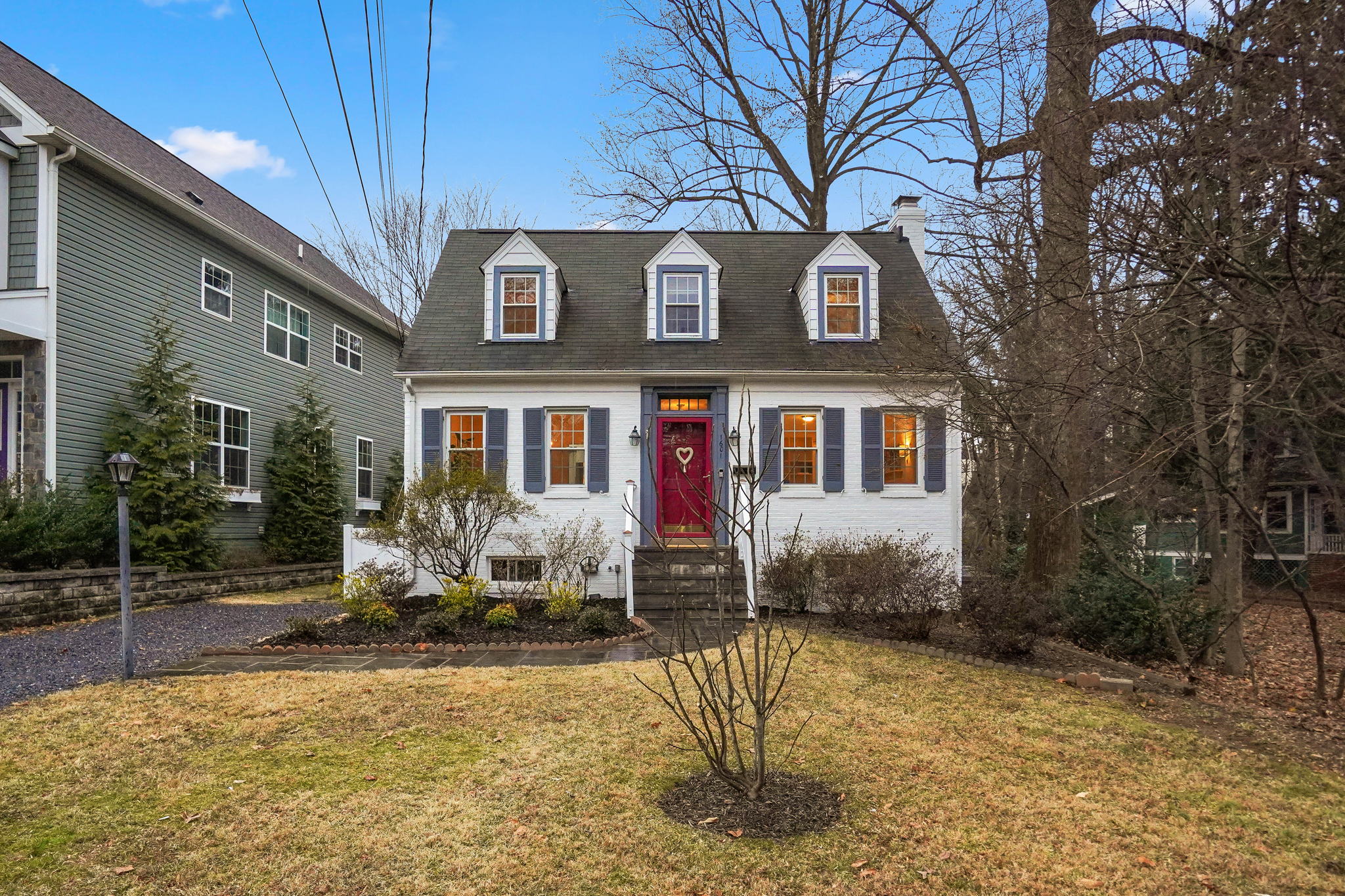 1601 Grace Church Rd, Silver Spring, MD 20910, USA Photo 2
