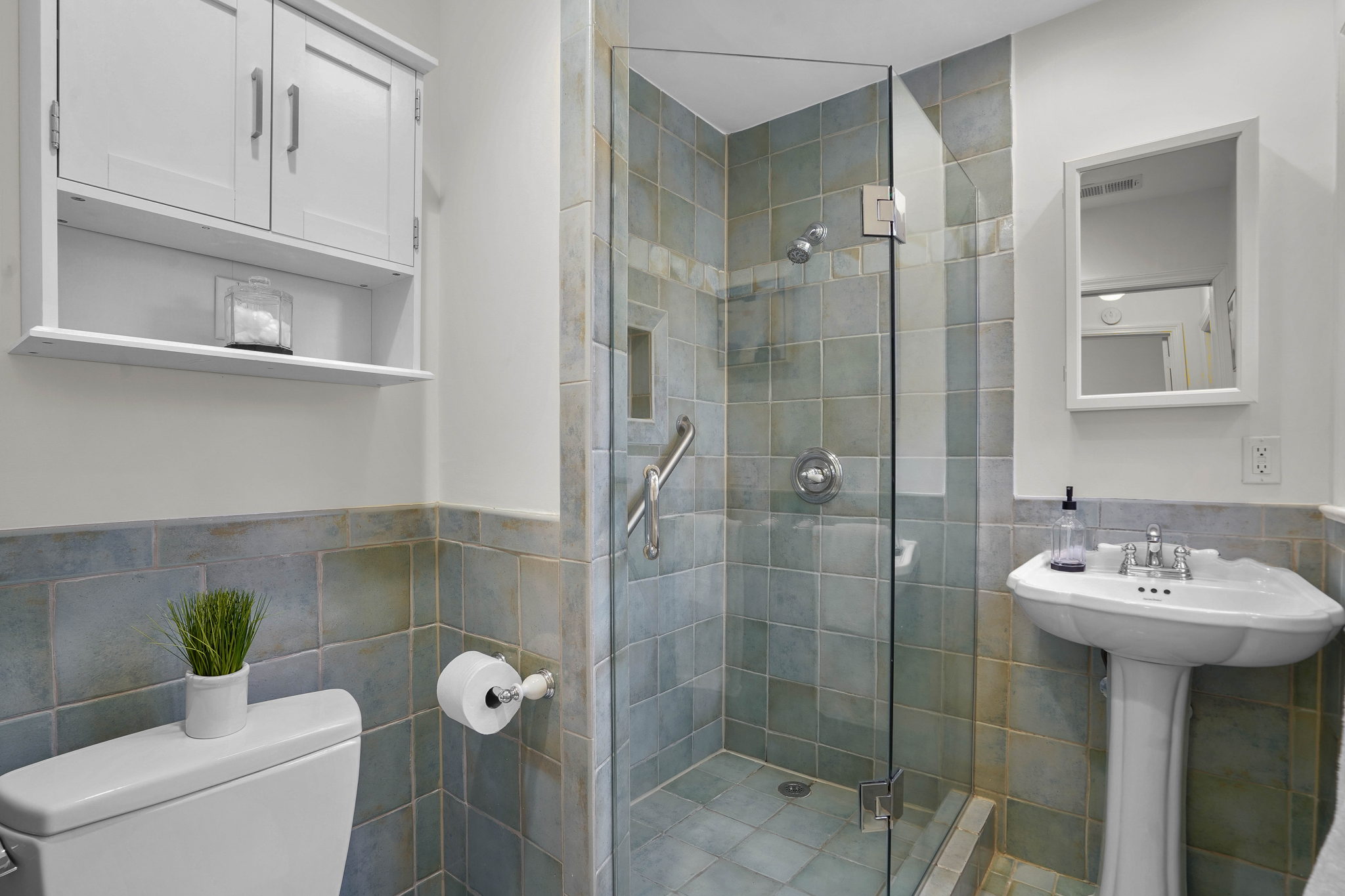 1601 Grace Church Rd, Silver Spring, MD 20910, USA Photo 22