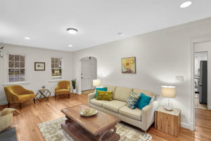 1601 Grace Church Rd, Silver Spring, MD 20910, USA Photo 7