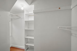 1601 Grace Church Rd, Silver Spring, MD 20910, USA Photo 22