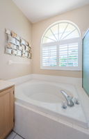 Master Bathroom 1b