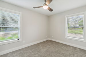Secondary bedroom