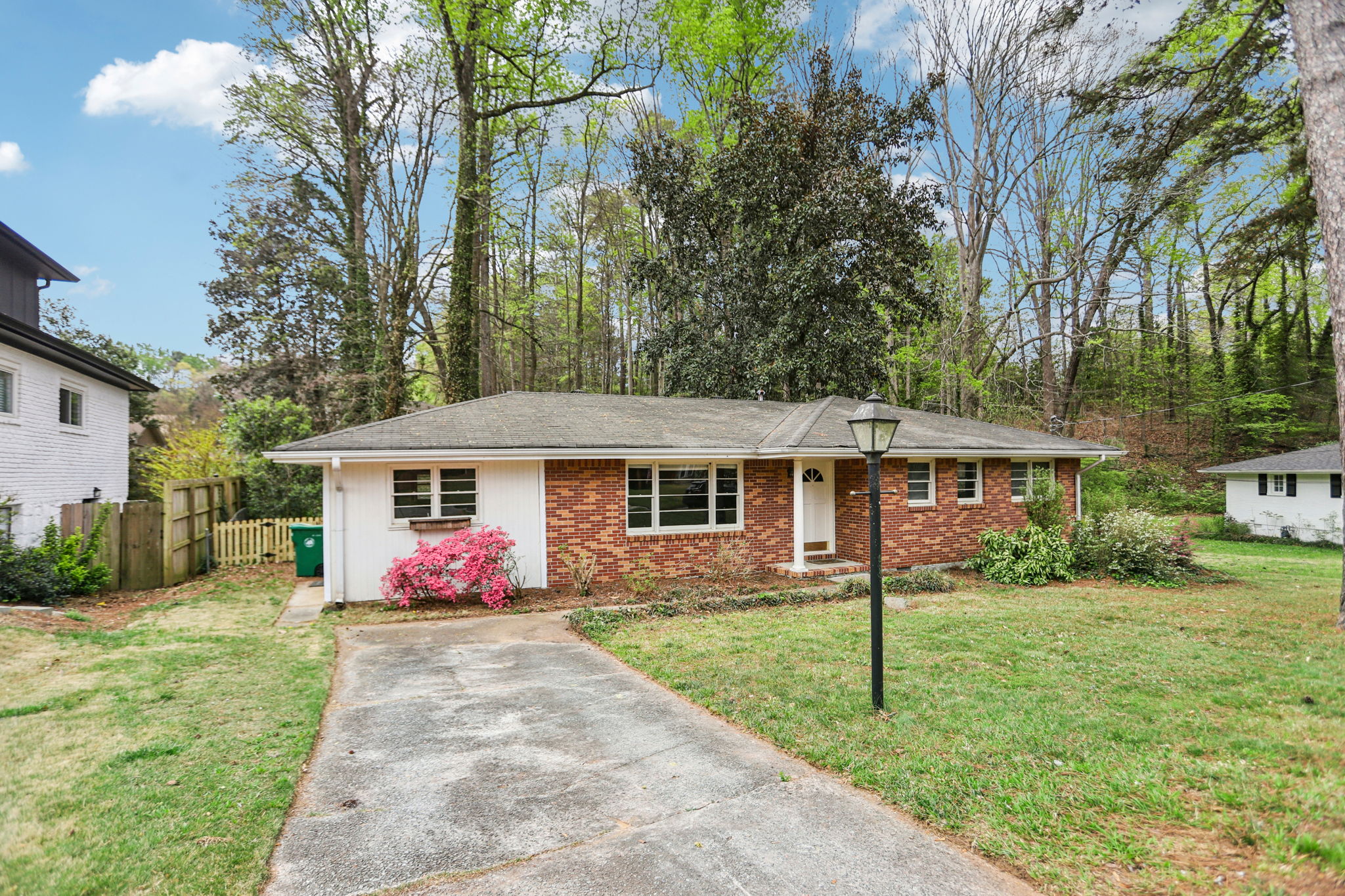 Moncrief Cir-S0204-003