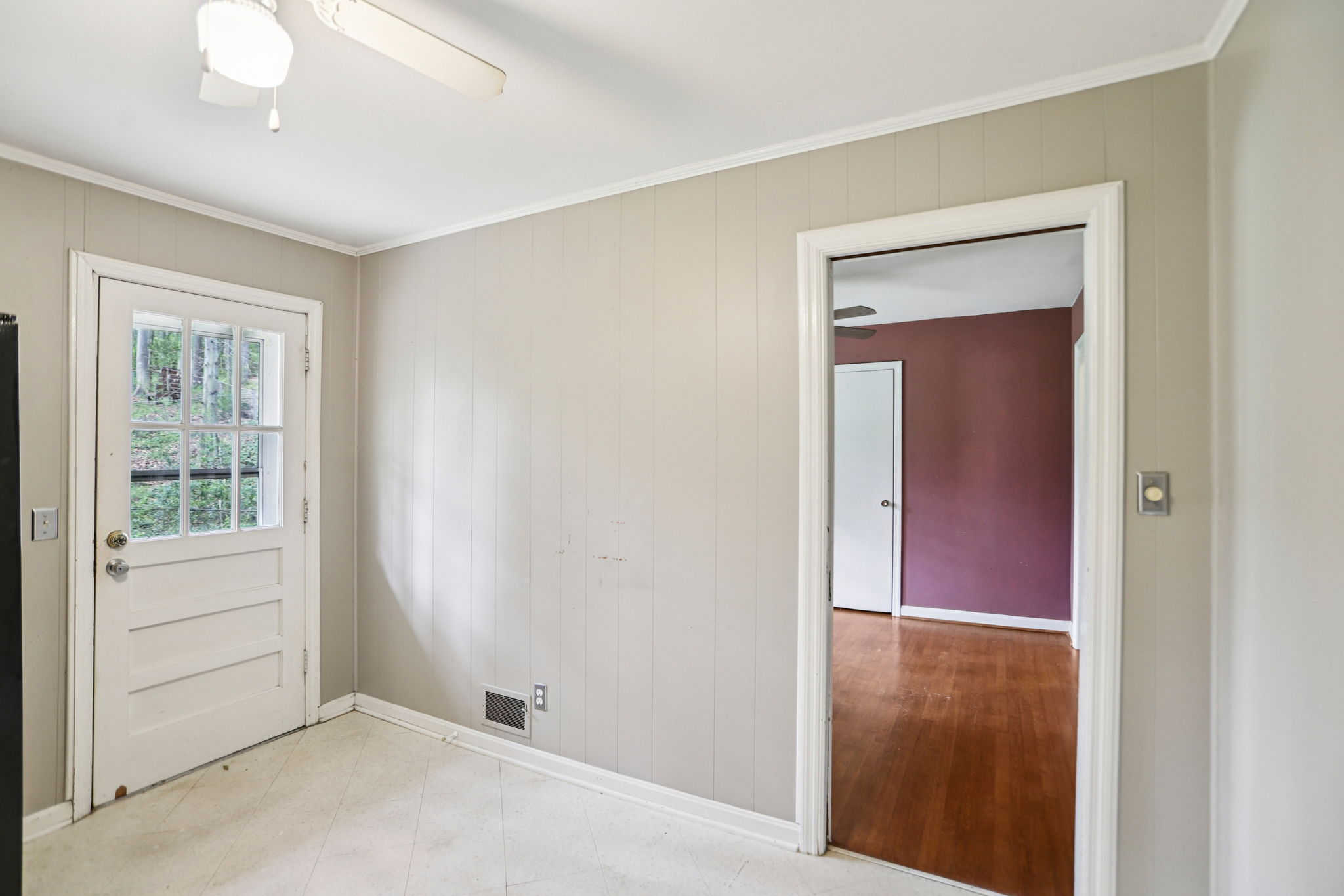 Moncrief Cir-S0204-013