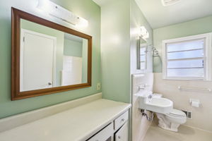 Moncrief Cir-S0204-022