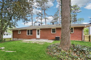 Moncrief Cir-S0204-035