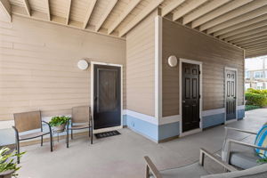 Front Entry Detail