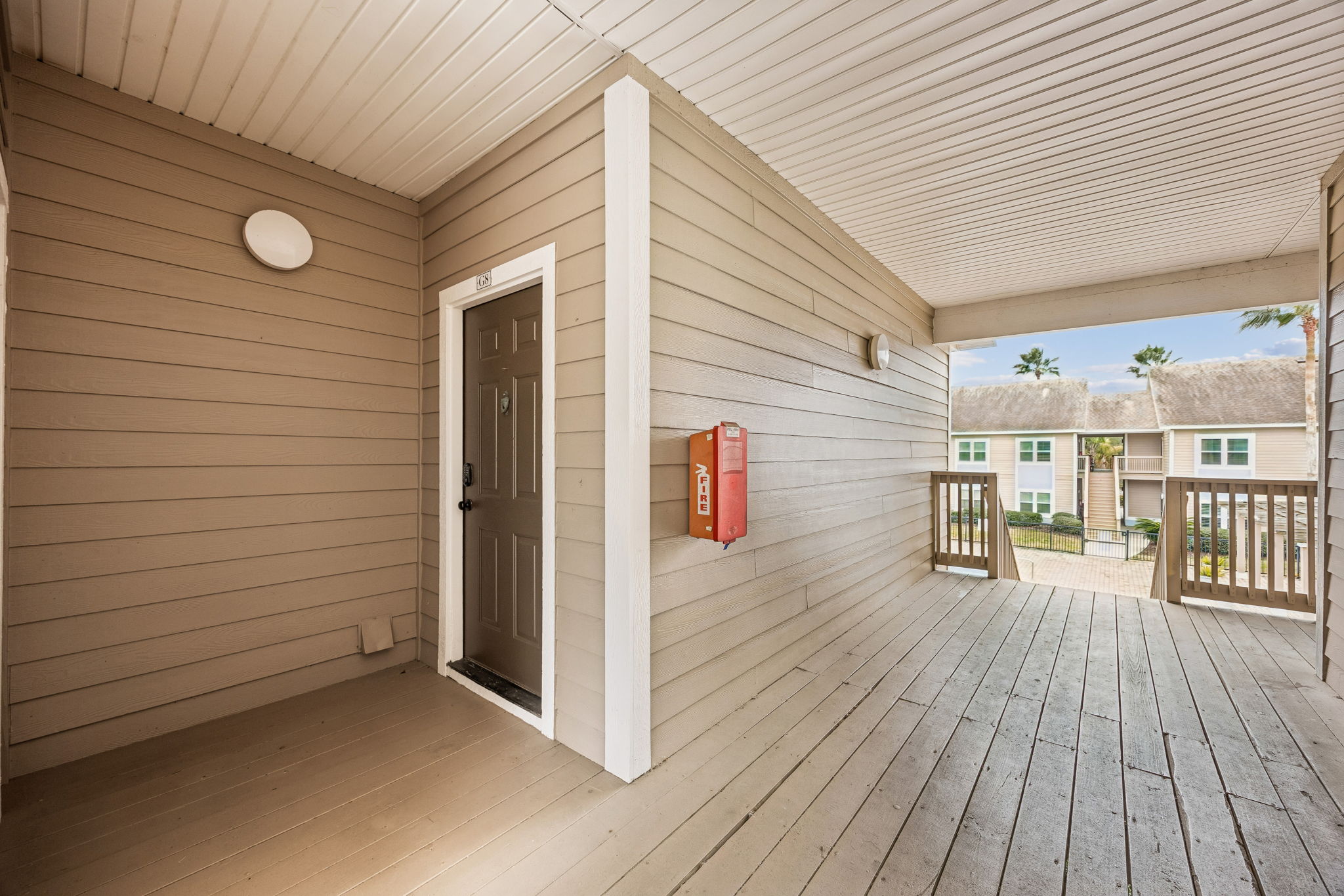 Unit G8 Front Entry Detail