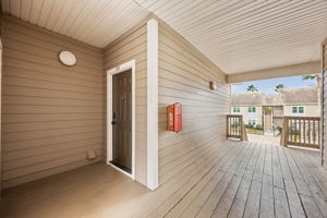 Unit G8 Front Entry Detail