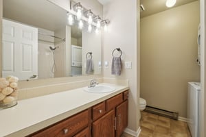 W Swallow Rd 9-0106-020.jpg
