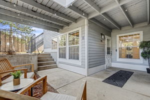 Inviting entryway area and covered front patio