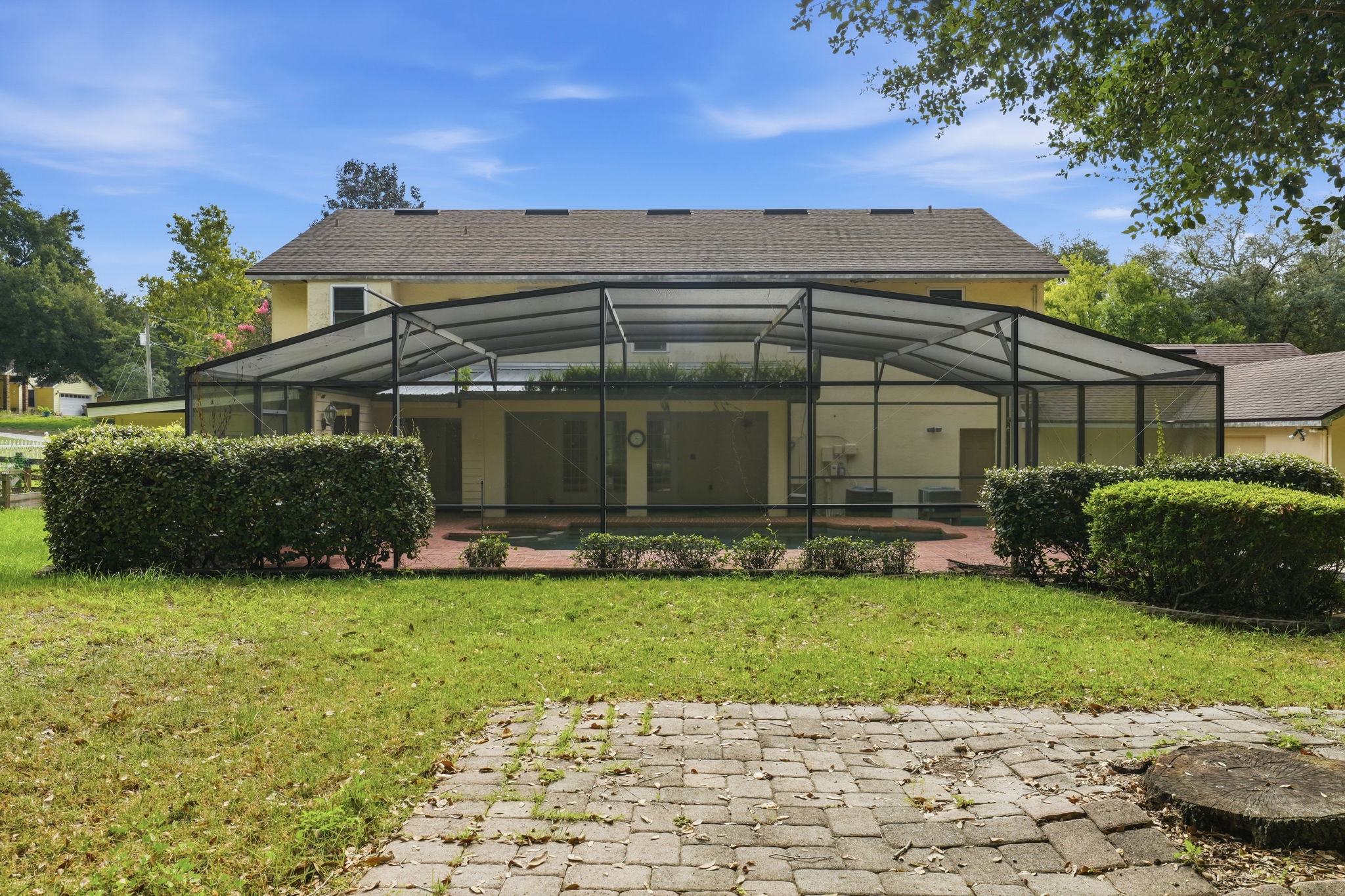  Photo 12