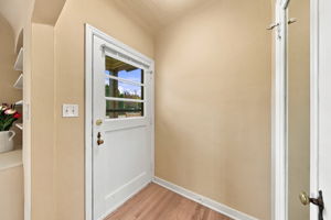  Photo 0