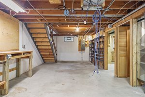  Photo 31