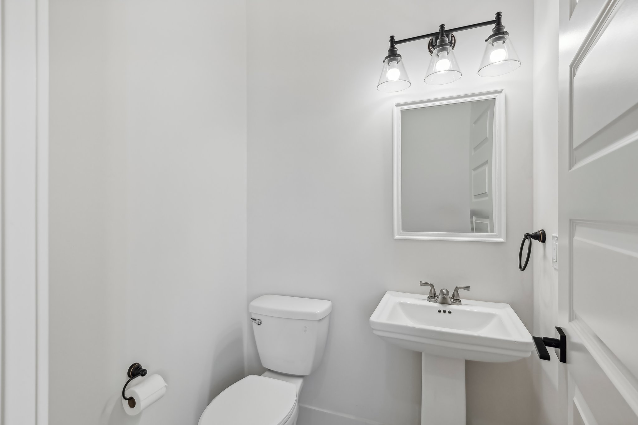 Litton Ave B-022.jpg