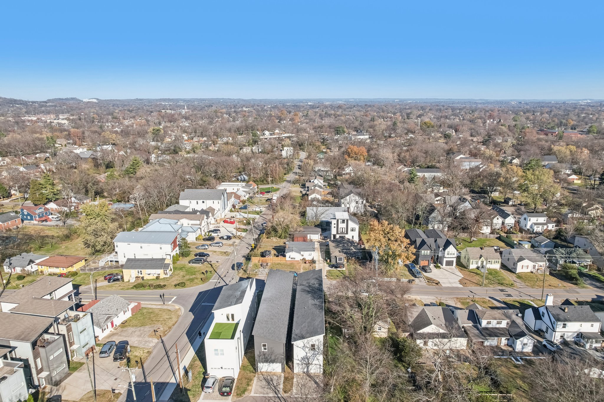 Litton Ave B-070.jpg