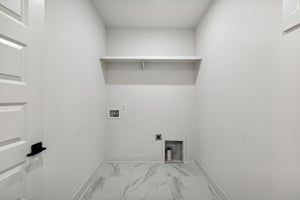 Litton Ave B-021.jpg