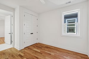 Litton Ave B-026.jpg