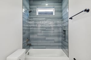 Litton Ave B-029.jpg