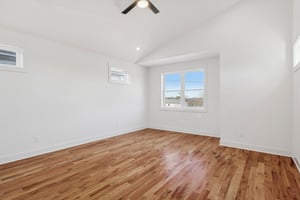 Litton Ave B-038.jpg