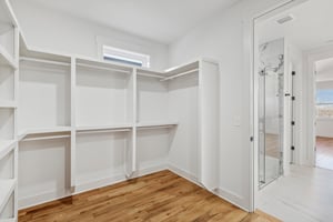 Litton Ave B-049.jpg