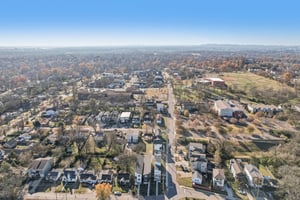 Litton Ave B-073.jpg