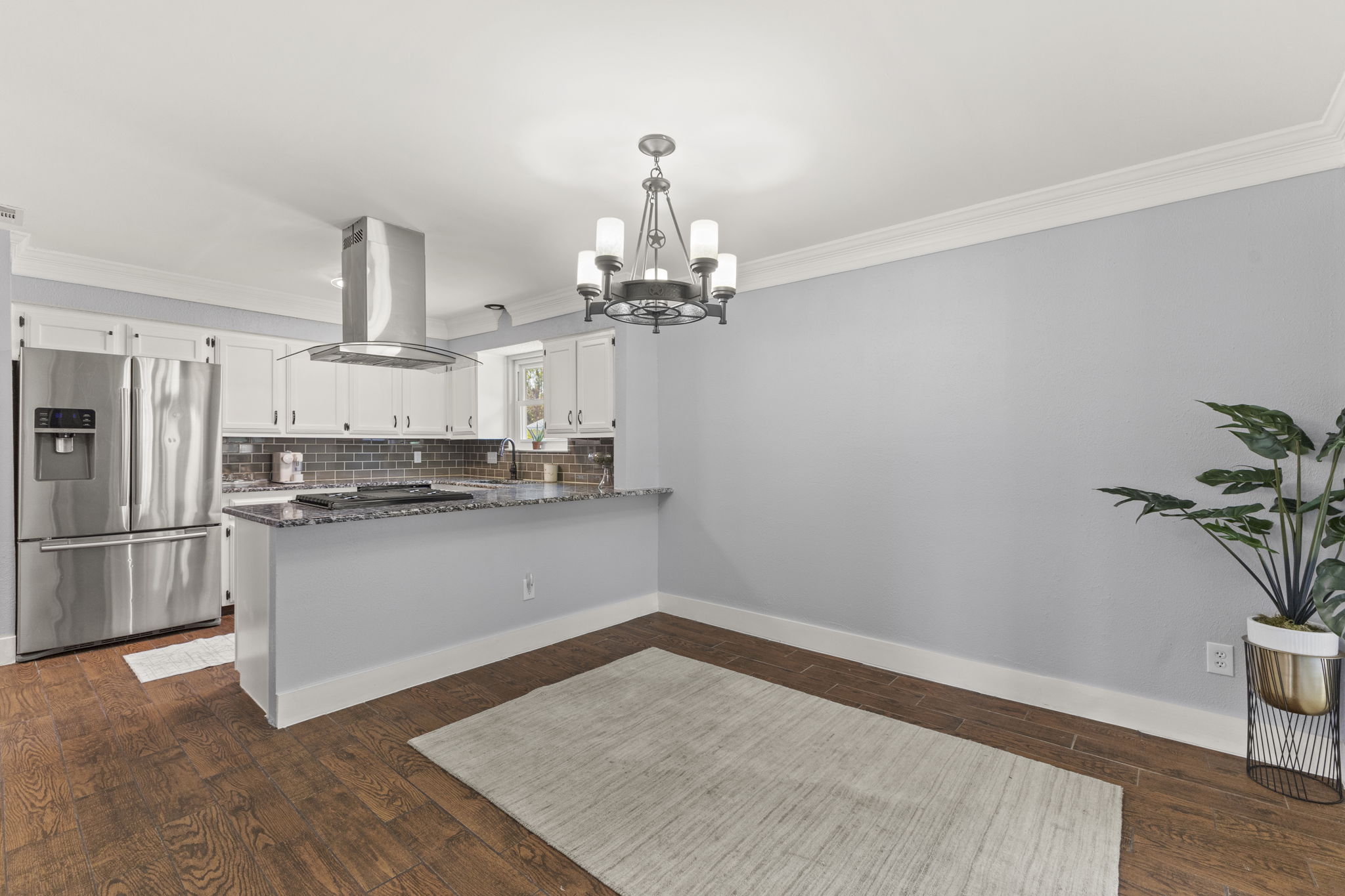 Dining Room/Kitchen