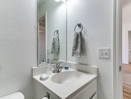  Photo 31