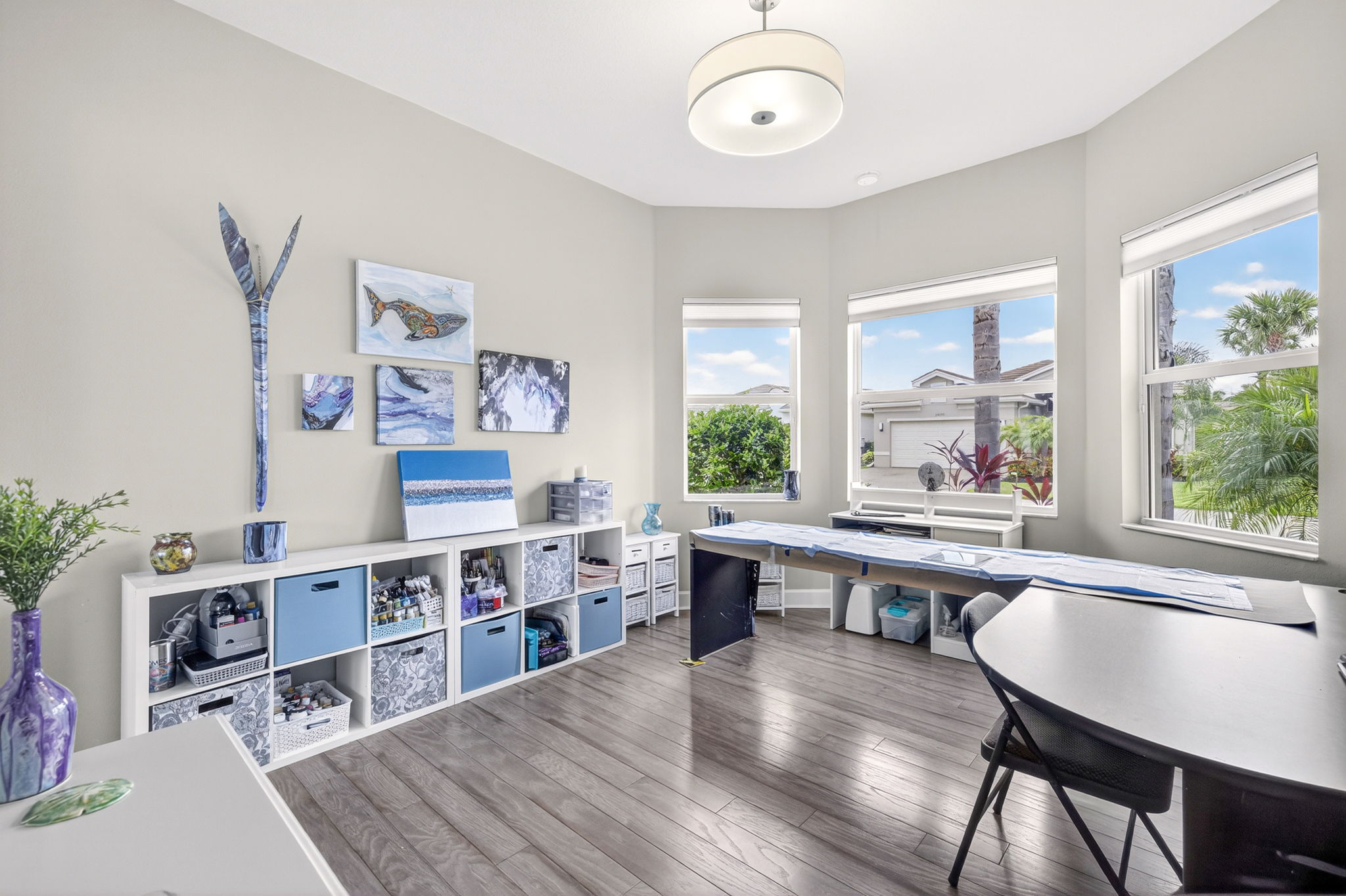 Third bedroom with incredible sunlight... It does have a closet.