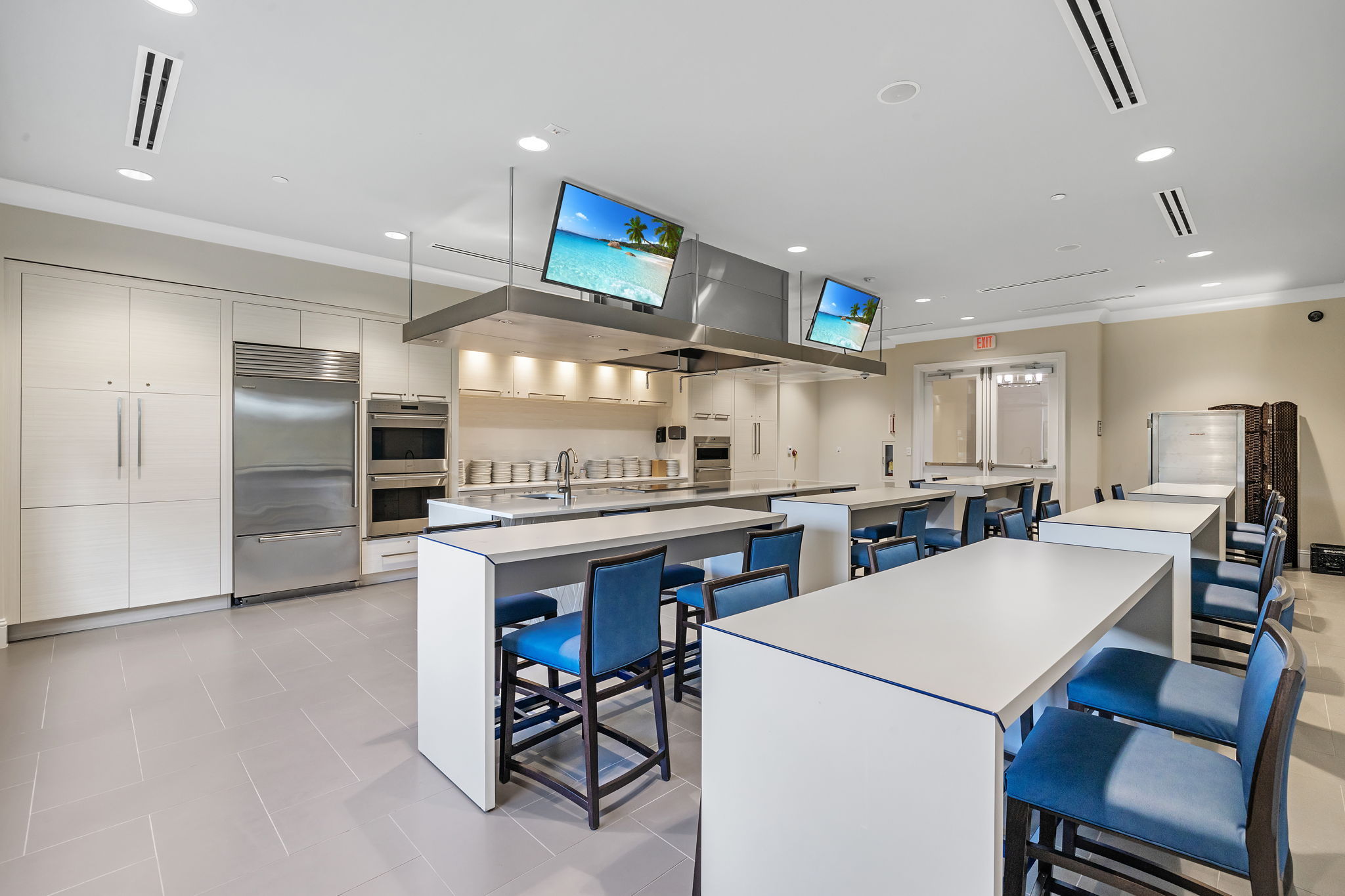 Test kitchen! Classes are held here!