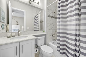 Ensuite bath to 2nd bedroom with walk-in closet, too!