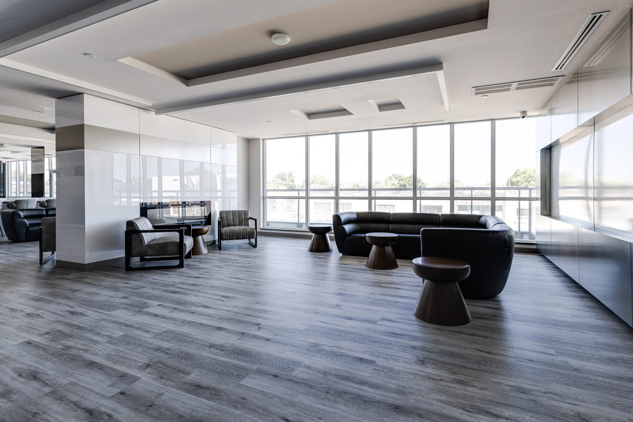 Toronto property showcase — delivered property photograph 37