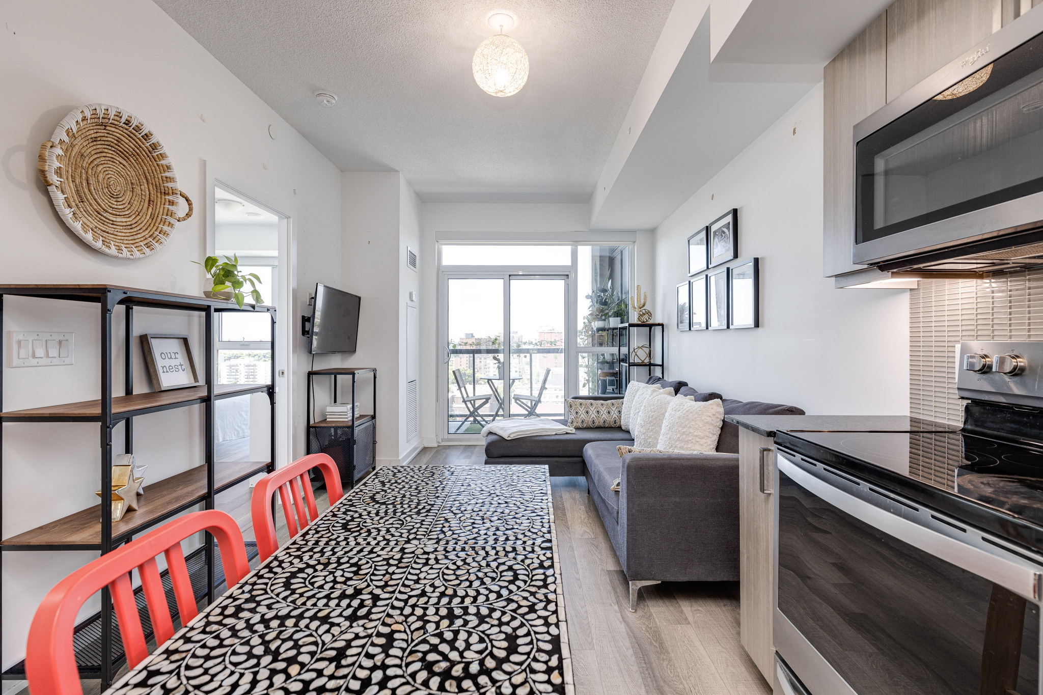 Toronto property showcase — delivered property photograph 14