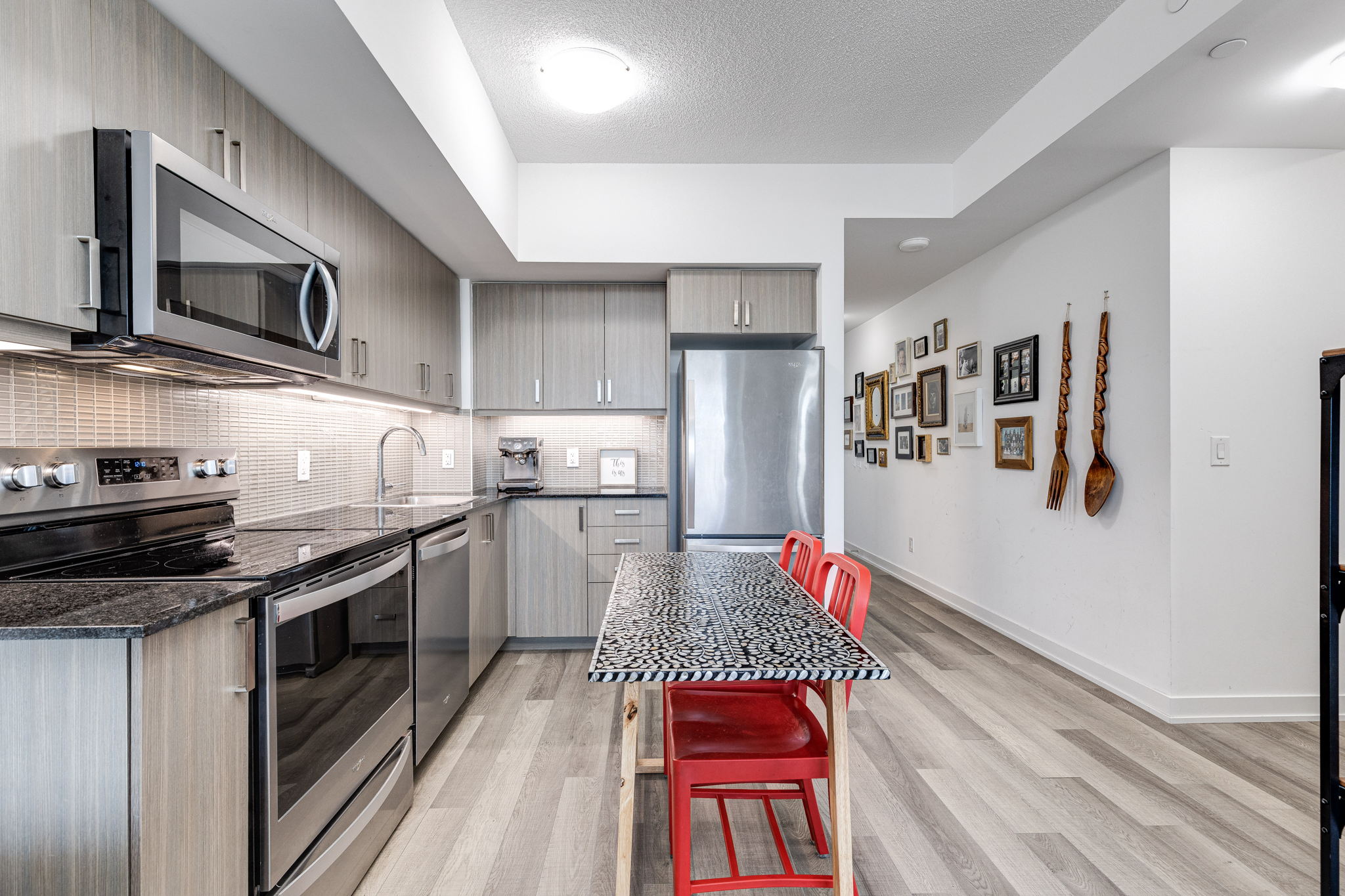 Toronto property showcase — delivered property photograph 7