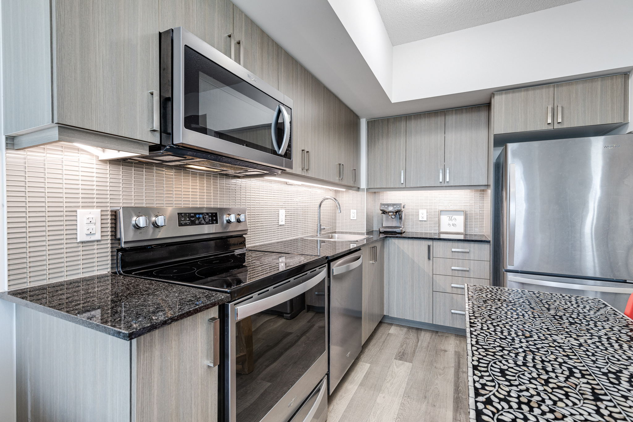 Toronto property showcase — delivered property photograph 11