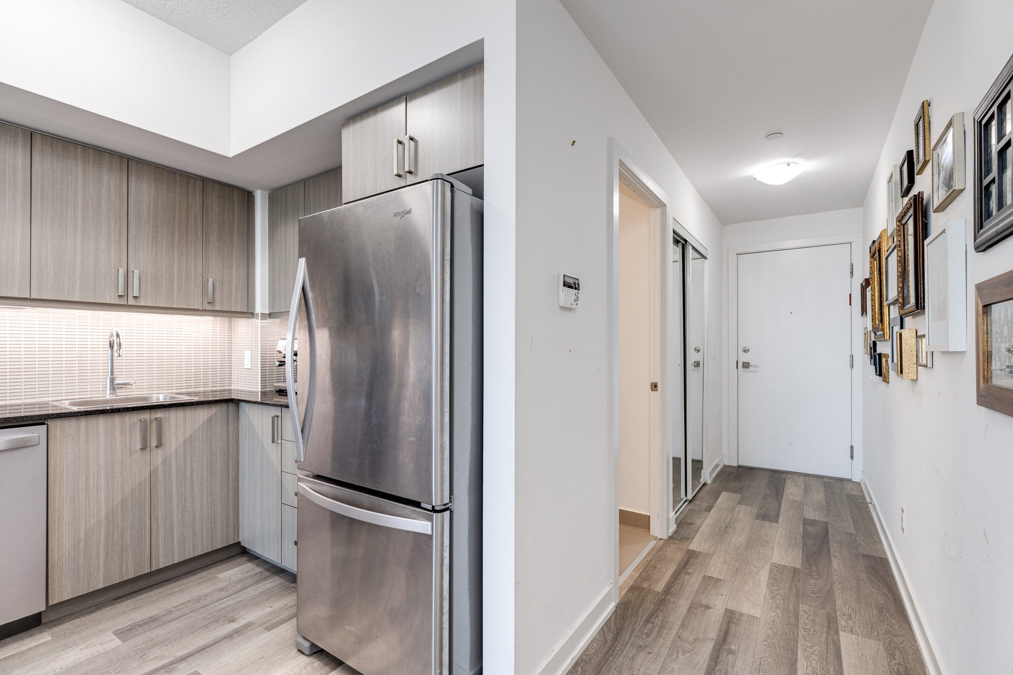 Toronto property showcase — delivered property photograph 16