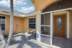 NE 33rd Ln-S1704-004.jpg