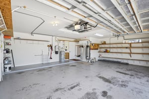 NE 33rd Ln-S1704-036.jpg