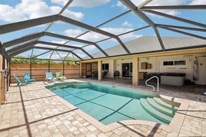 NE 33rd Ln-S1704-043.jpg