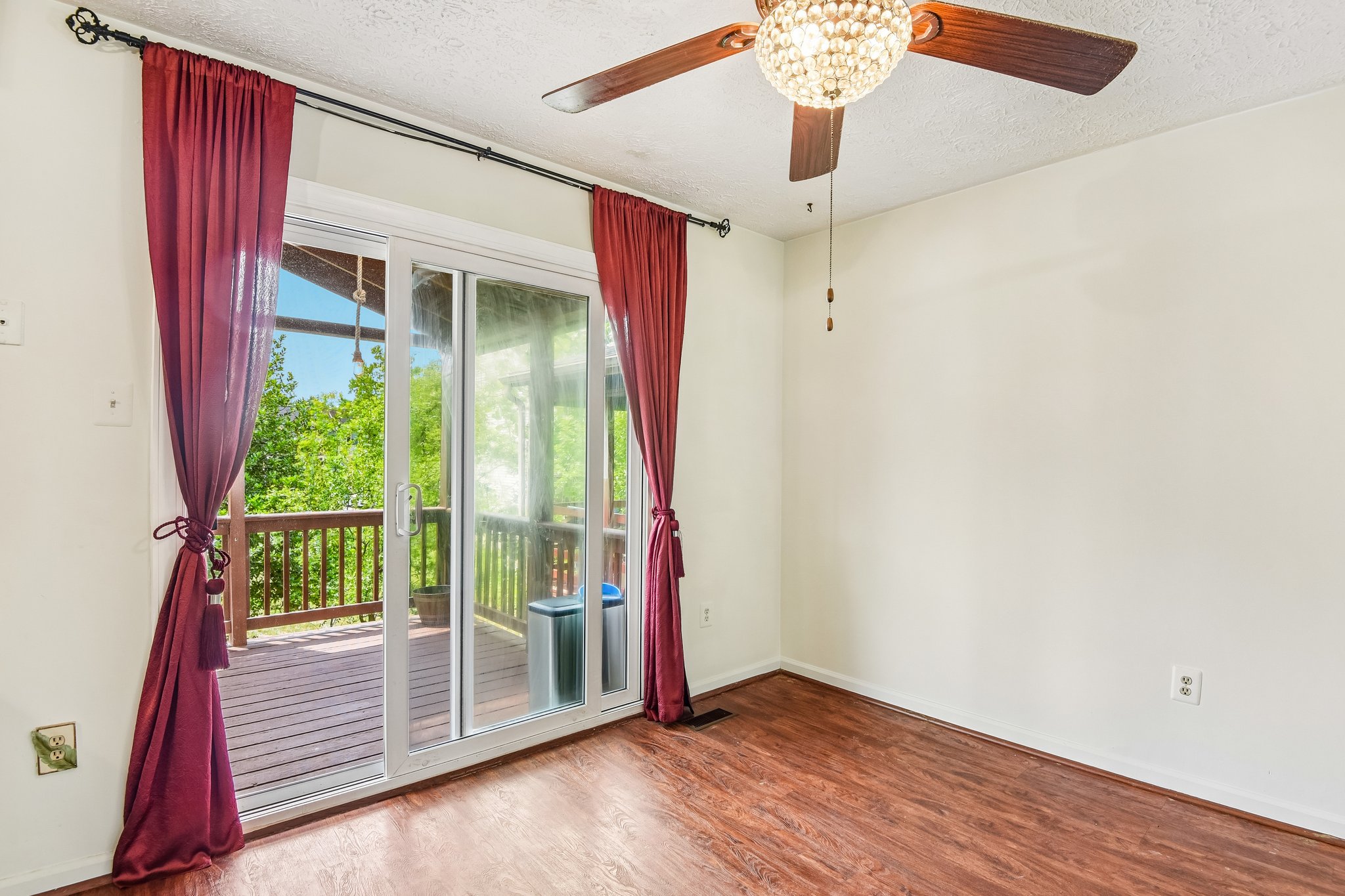1603 Winding Brook Way-S1006-009.jpg