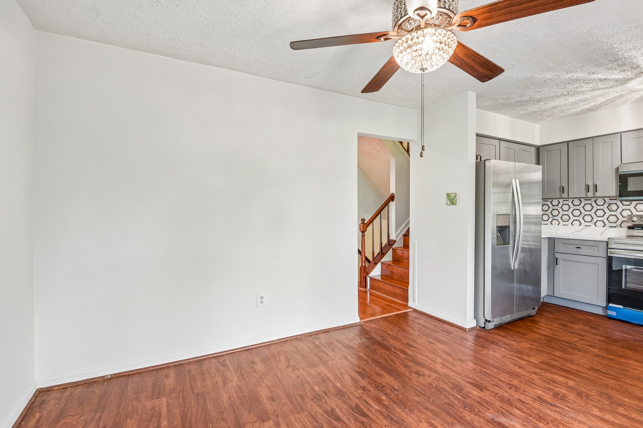 1603 Winding Brook Way-S1006-013.jpg