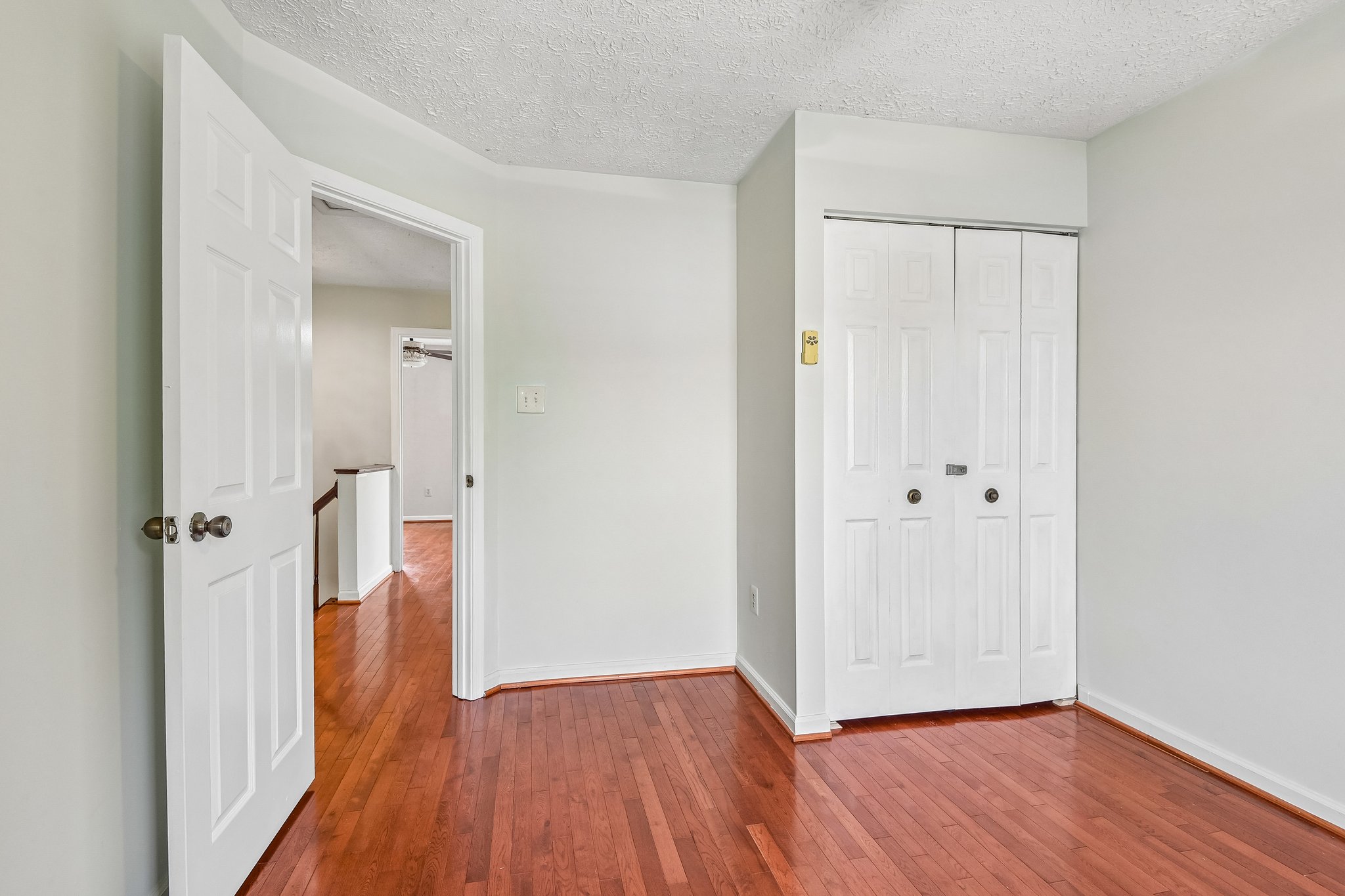 1603 Winding Brook Way-S1006-024.jpg