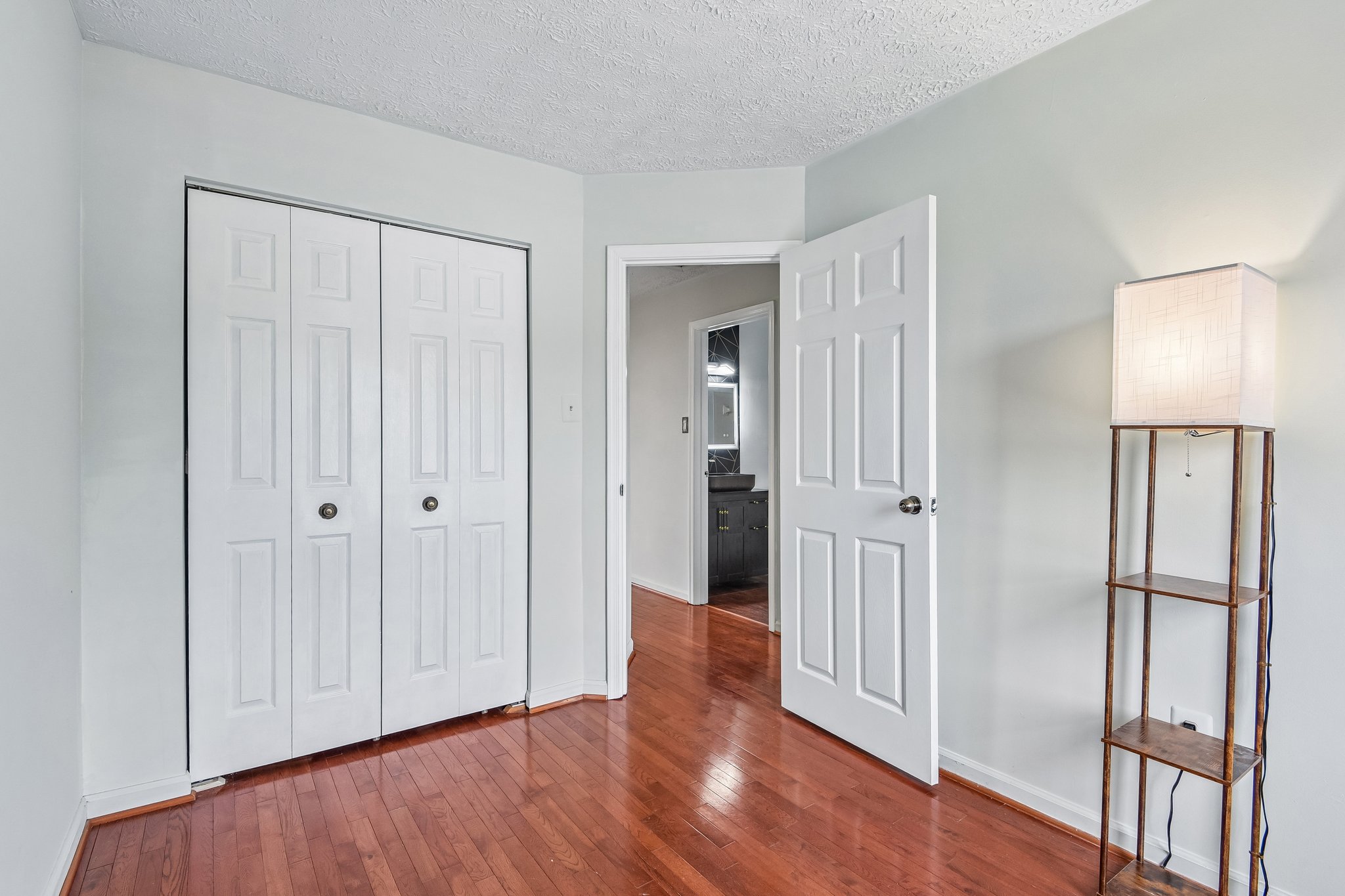 1603 Winding Brook Way-S1006-026.jpg