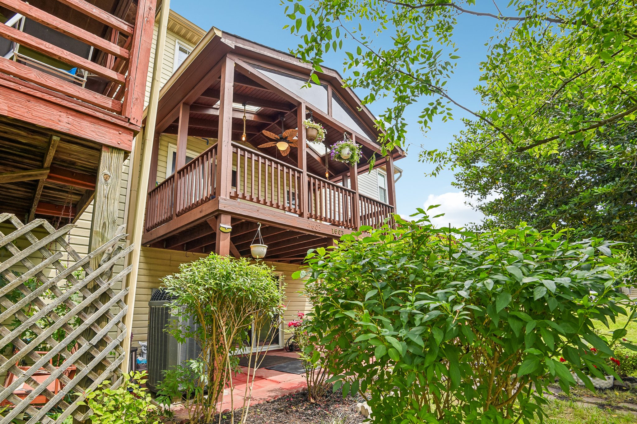 1603 Winding Brook Way-S1006-037.jpg