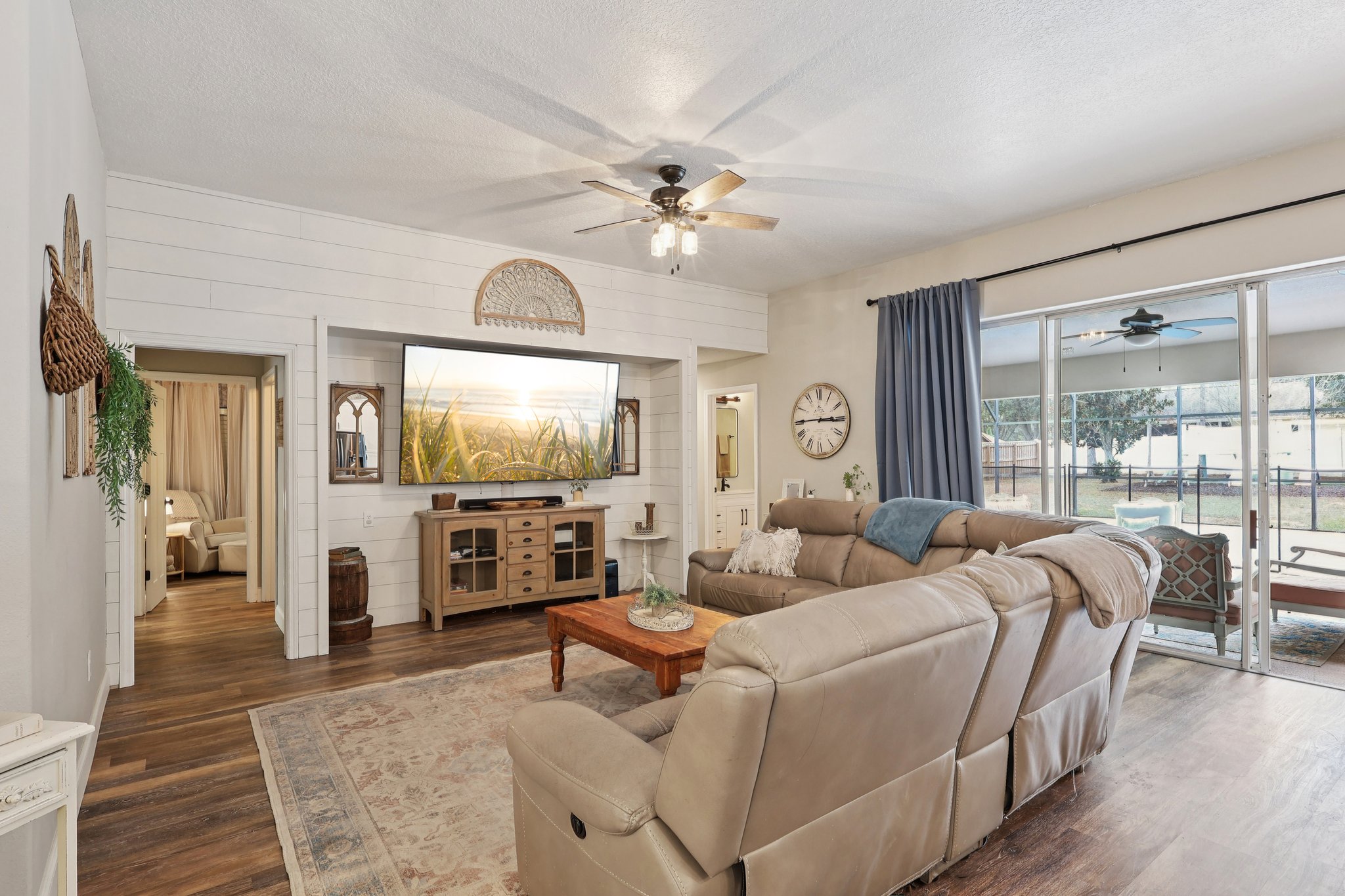 Kealan Cir-L1302-009.jpg