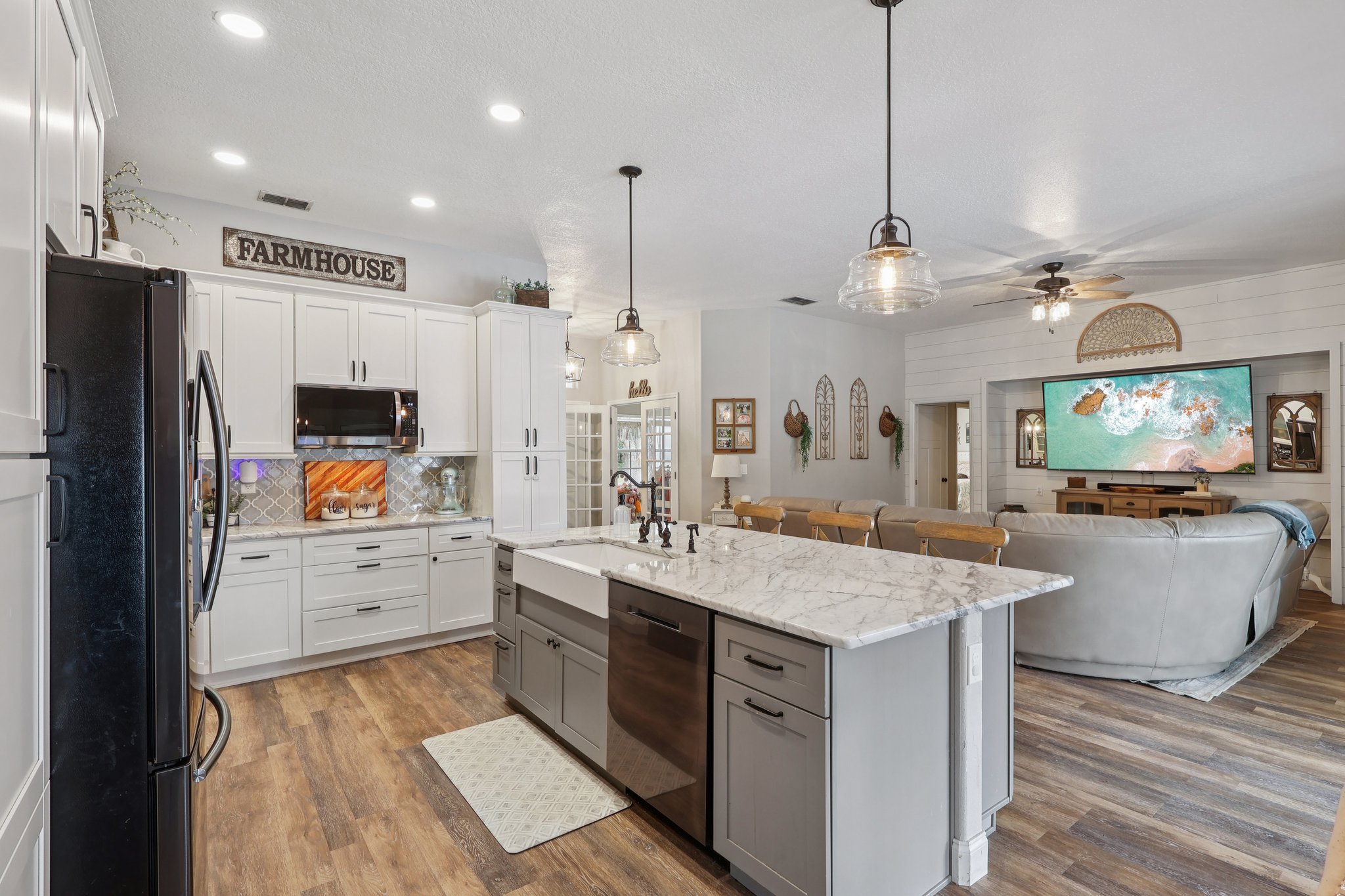 Kealan Cir-L1302-021.jpg