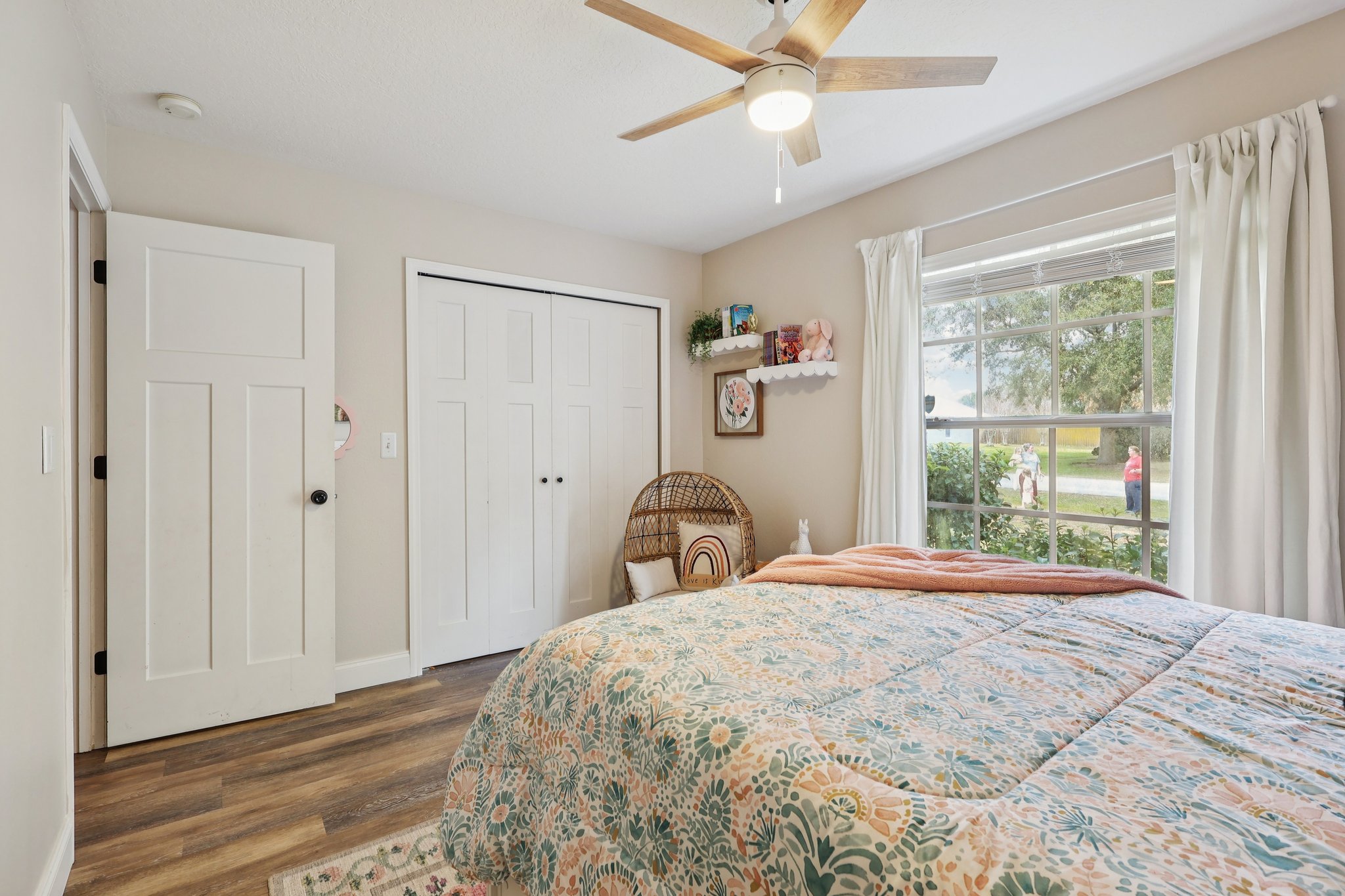 Kealan Cir-L1302-032.jpg