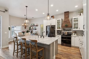 Kealan Cir-L1302-019.jpg