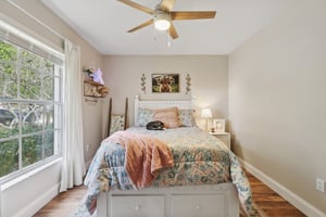 Kealan Cir-L1302-033.jpg