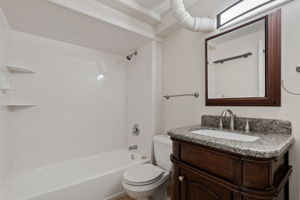  Photo 31